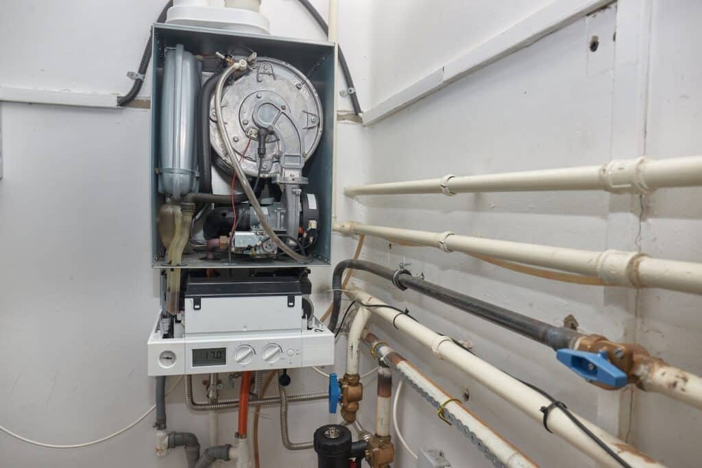 Boiler,And,Pipes,Of,The,Heating,System,Of,A,House,